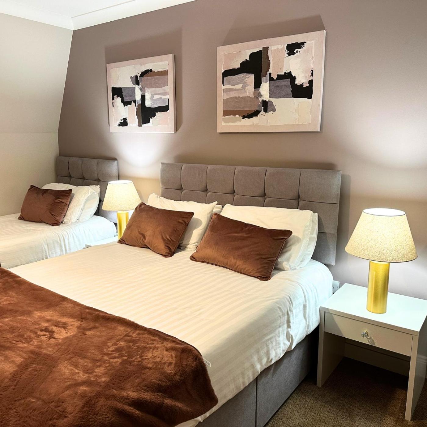 Spacious 2 Bedroom Apartment In Killarney Exterior foto